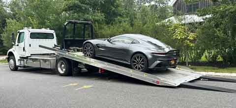 Luxury Car Towing Shelter Island