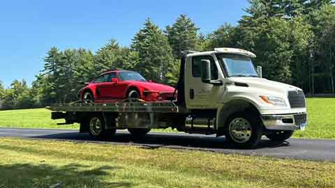 Specialty Car Towing East Hampton NY
